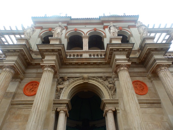 OLYMPUS DIGITAL CAMERA